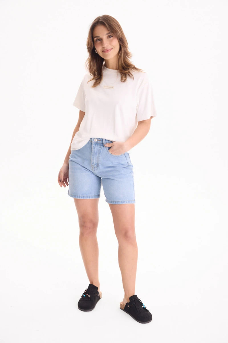 Remera Aura